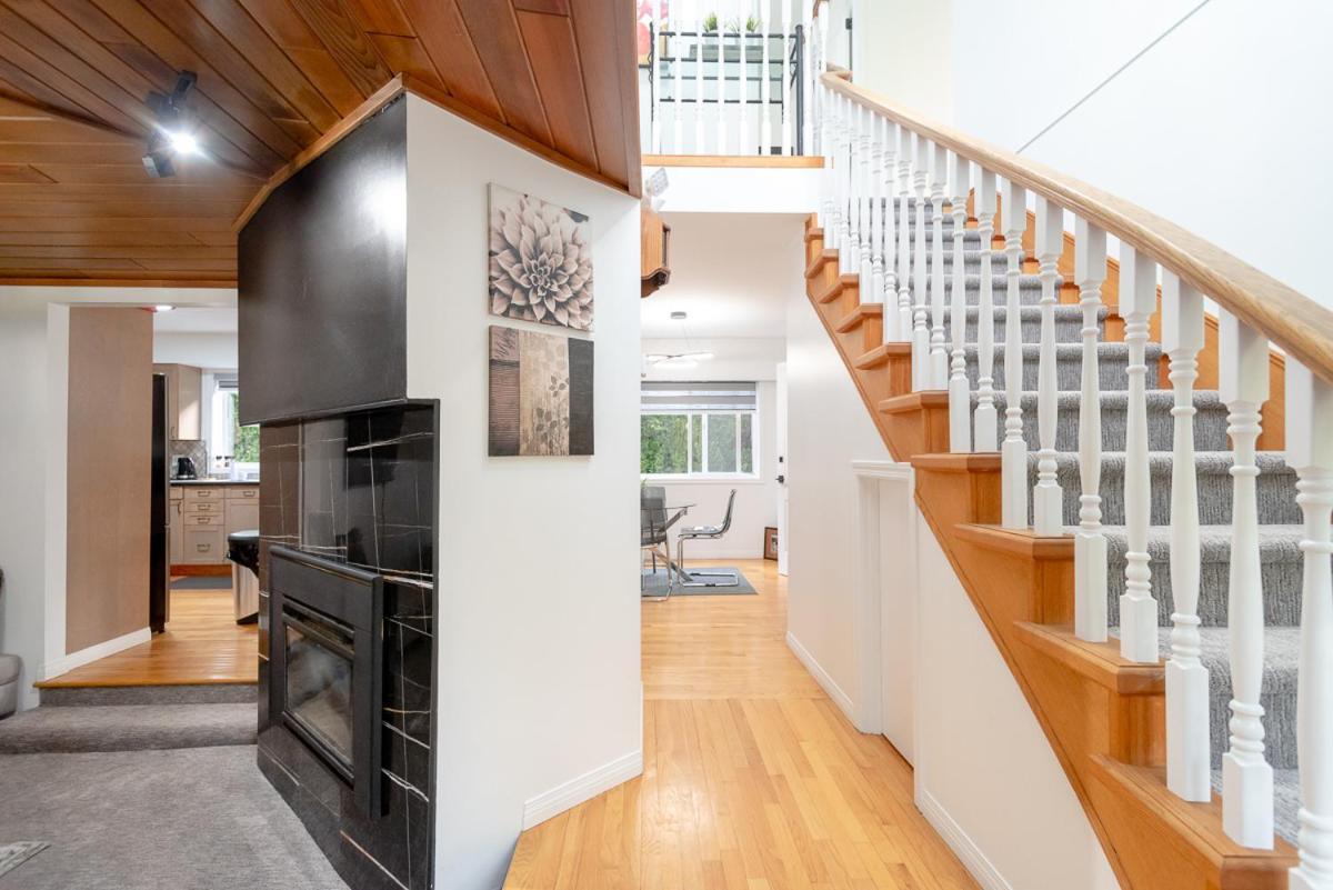 Spacious & Modern By The Beach White Rock Bagian luar foto