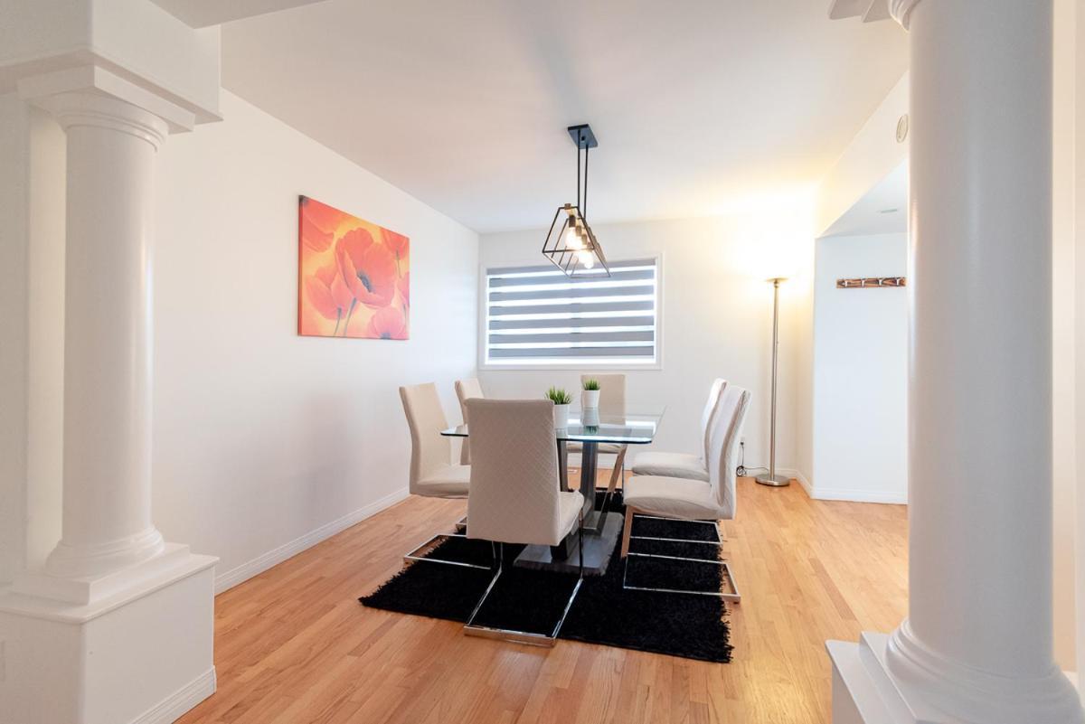 Spacious & Modern By The Beach White Rock Bagian luar foto