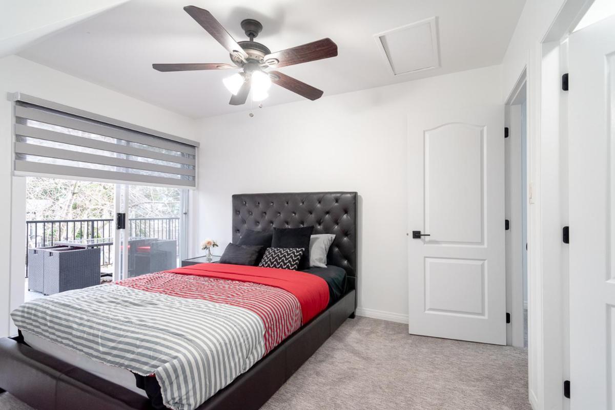 Spacious & Modern By The Beach White Rock Bagian luar foto